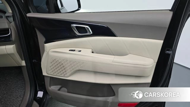 Kia The New Carnival 4th Generation id 4493888 из Кореи 16