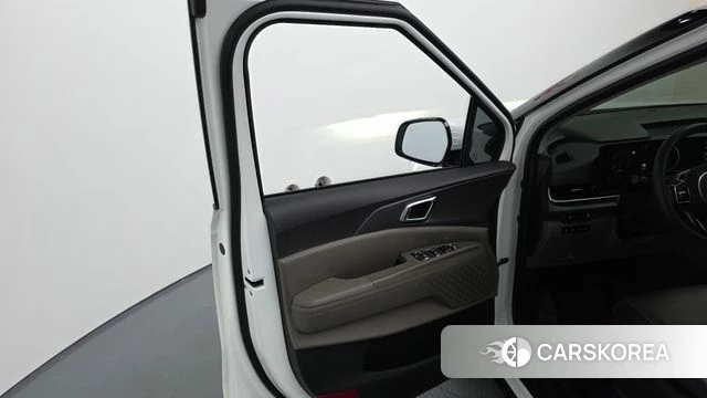Kia The New Carnival 4th Generation id 4421810 из Кореи 16