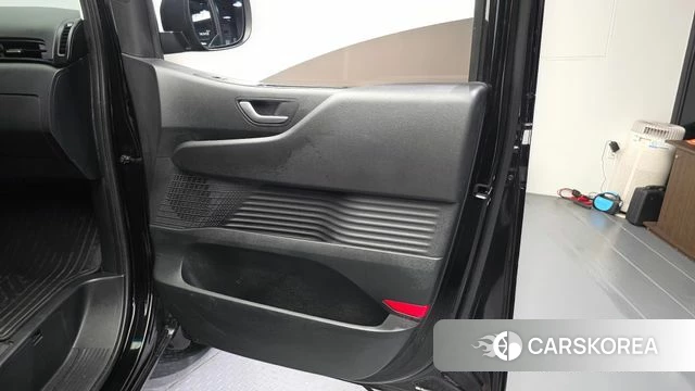 Hyundai Staria id 4731058 из Кореи 16