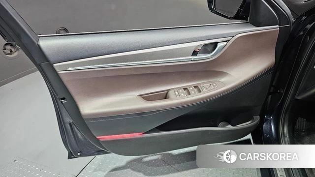Hyundai The New Grandeur IG Hybrid id 4496386 из Кореи 16