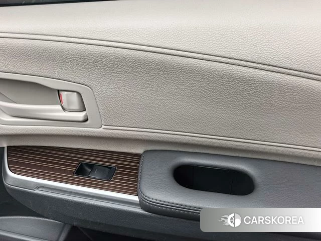 Toyota Saina id 4263550 из Китая 16