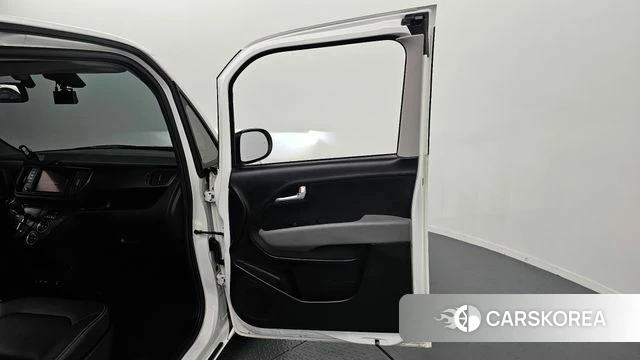 Kia The New Kia Ray id 4201458 из Кореи 16