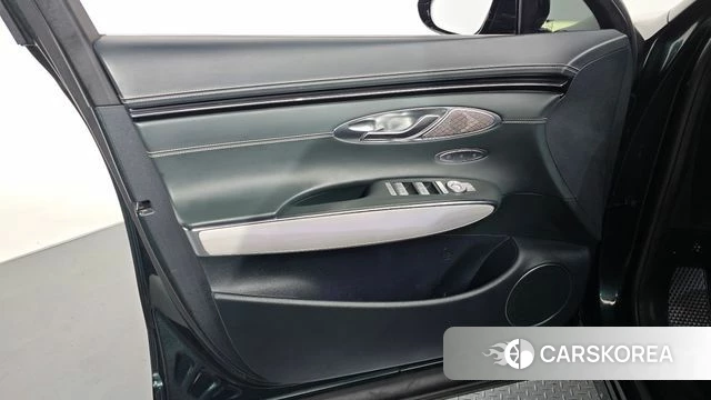 Genesis Electrified GV70 id 4428611 из Кореи 16