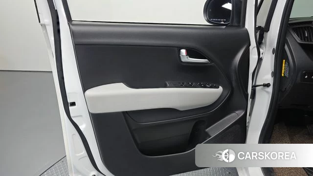 Kia The New Kia Ray EV id 4494114 из Кореи 16