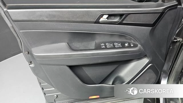 Ssangyong Rexton Sports id 4741505 из Кореи 16