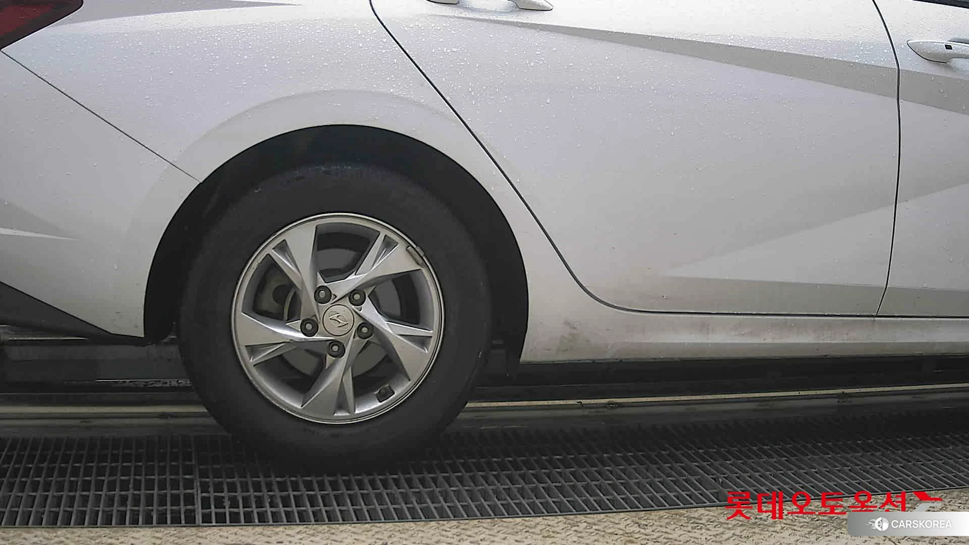 Hyundai Avante id 4352338 из Кореи 16