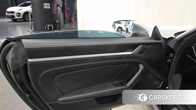 Porsche 911(992) id 4670411 из Кореи 16