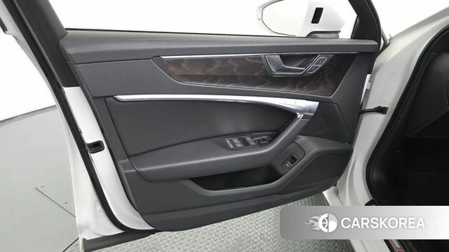 Audi A6 (C8) id 4542291 из Кореи 16