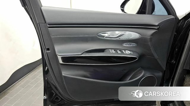 Genesis GV70 id 4396708 из Кореи 16