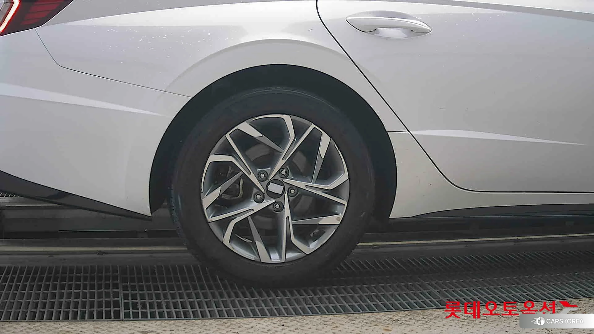 Hyundai Sonata id 4902546 из Кореи 16