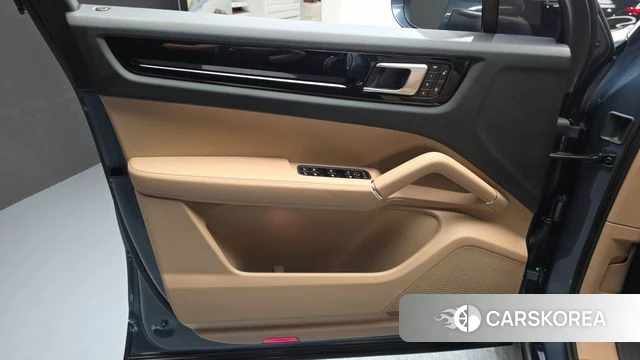 Porsche Cayenne (PO536) id 4471384 из Кореи 16