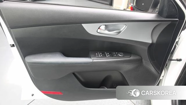 Kia The New K3 2nd generation id 4580017 из Кореи 16
