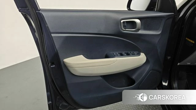 Hyundai Venue id 4446597 из Кореи 16