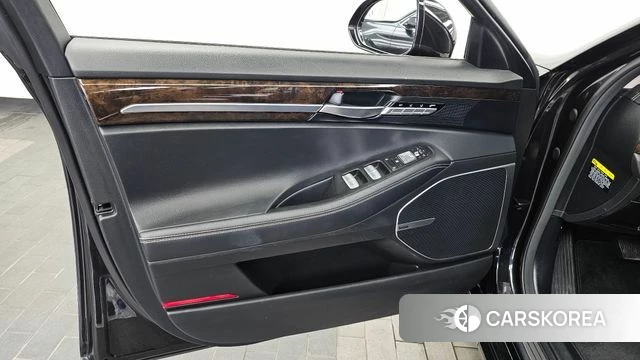 Genesis G90 id 4384537 из Кореи 16