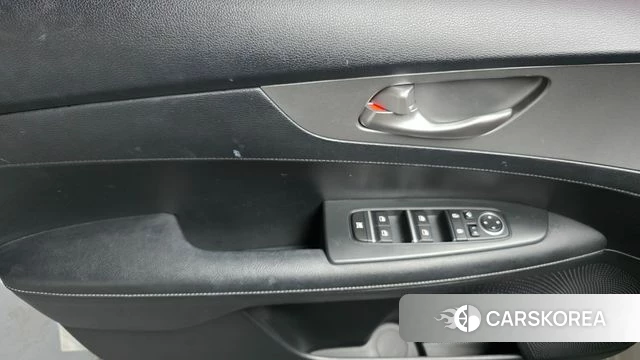 Kia Come New K3 id 4625608 из Кореи 16