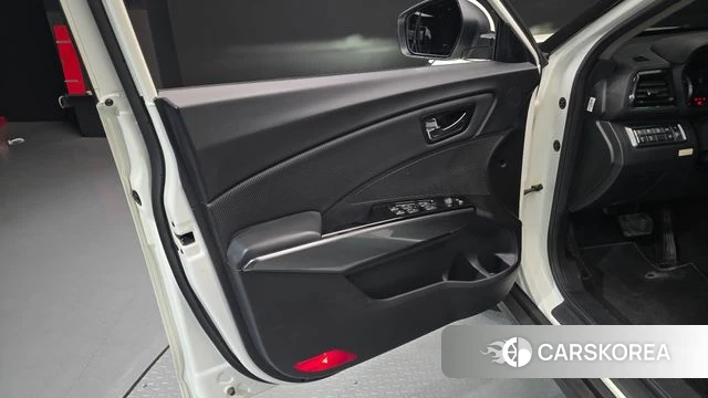 Ssangyong Berry New Tivoli id 4268003 из Кореи 16