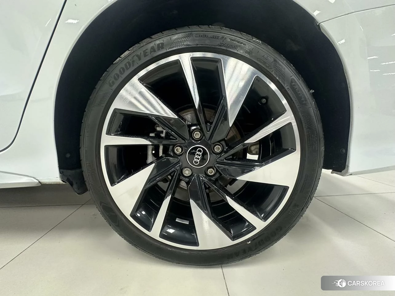 Audi A3 id 4512536 из Китая 16