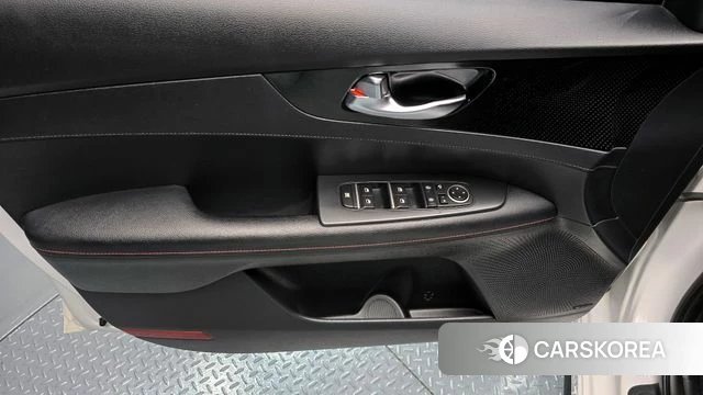 Kia Come New K3 id 4203368 из Кореи 16