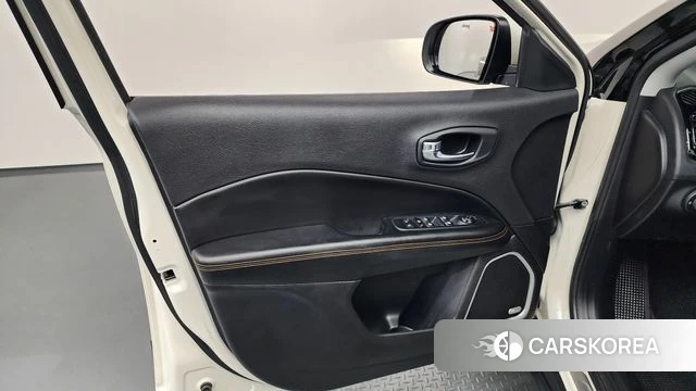 Jeep Compass 2nd Generation id 4268973 из Кореи 16
