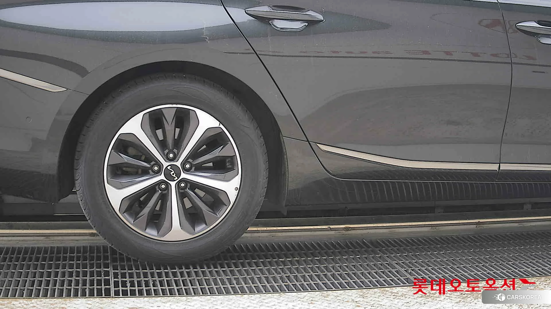 Kia K8 Hybrid id 4289452 из Кореи 16