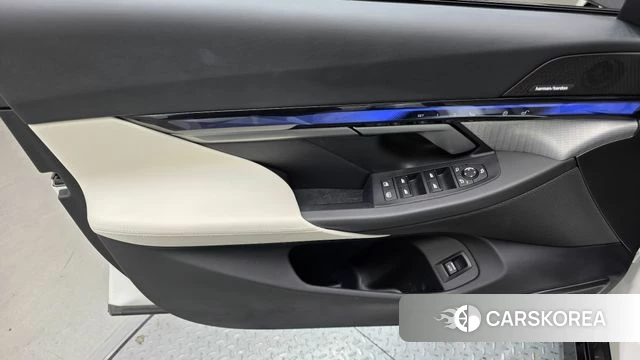 BMW i5 (G60) id 4897885 из Кореи 15