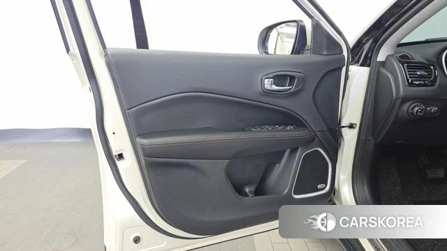 Jeep Compass 2nd Generation id 4895301 из Кореи 16