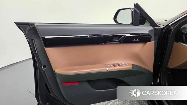 Hyundai Grandeur Hybrid (GN7) id 4315900 из Кореи 16