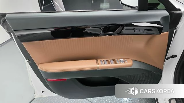 Hyundai Grandeur Hybrid (GN7) id 4381407 из Кореи 16