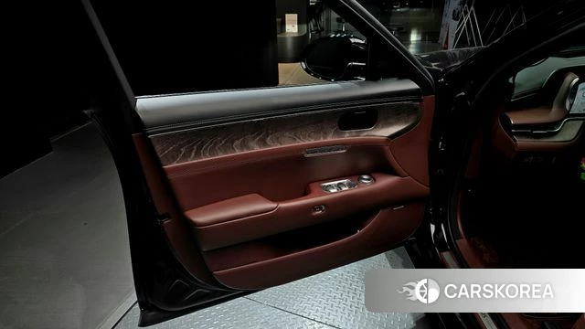 Genesis G90 (RS4) id 4834952 из Кореи 16