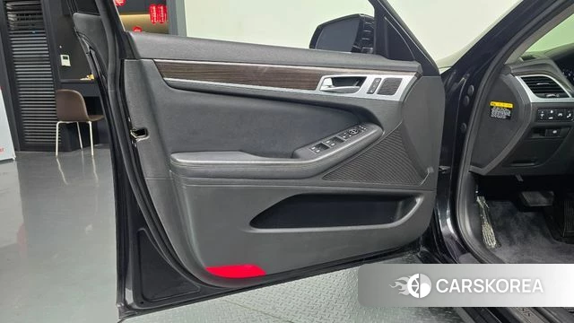 Genesis G80 id 4750972 из Кореи 16