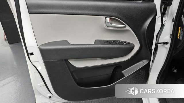 Kia The New Kia Ray id 4681667 из Кореи 16