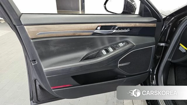Genesis G90 id 4722412 из Кореи 16