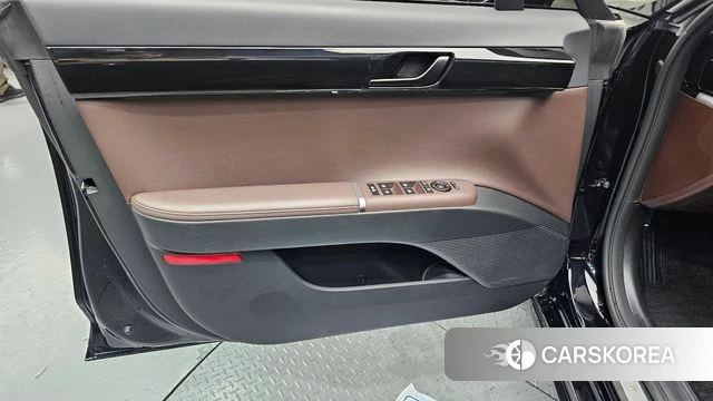 Hyundai Grandeur Hybrid (GN7) id 4602571 из Кореи 16