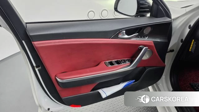 Kia Stinger id 4684036 из Кореи 16