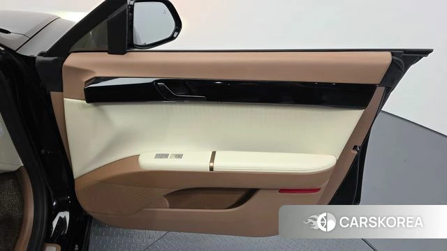 Hyundai Grandeur Hybrid (GN7) id 4904597 из Кореи 16