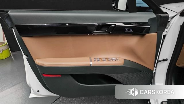 Hyundai Grandeur Hybrid (GN7) id 4848008 из Кореи 16