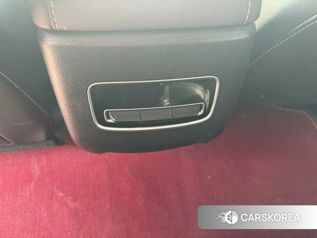 GAC Trumpchi Trumpchi M6 id 4235930 из Китая 16