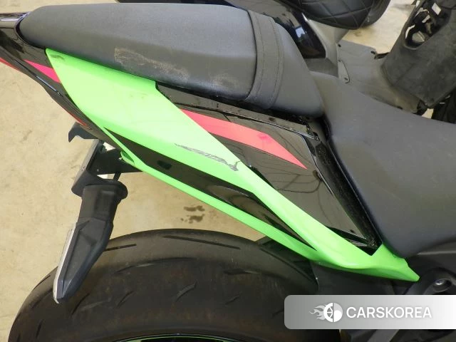 Kawasaki ZX-10R NINJA ABS id 4192702 из Японии 16
