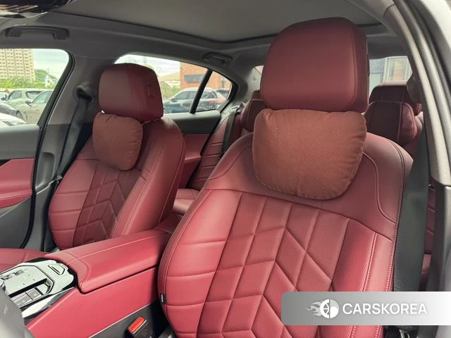 BMW 5 series id 4271879 из Китая 16