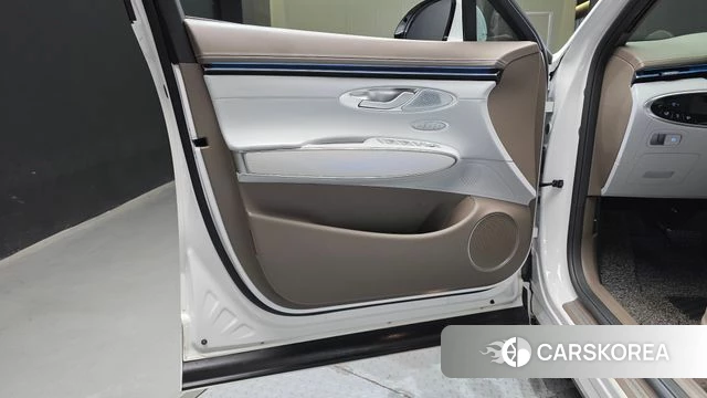Genesis GV70 id 4734960 из Кореи 16