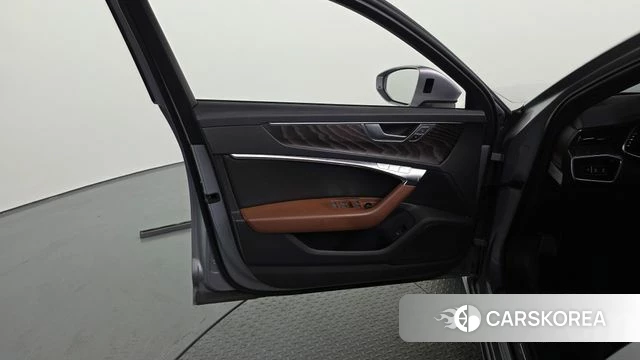 Audi A6 (C8) id 4245180 из Кореи 16