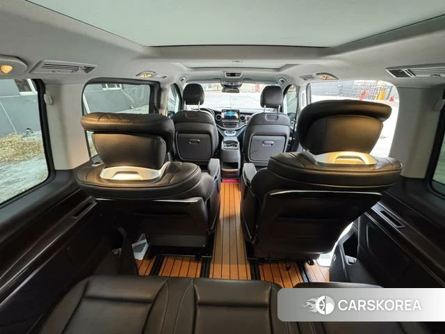 Mercedes-Benz V-class id 4264837 из Китая 16