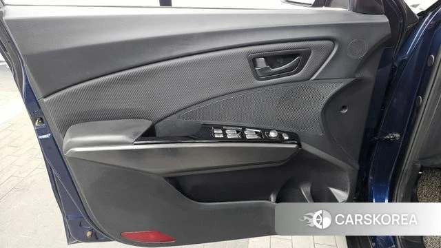 Ssangyong Tivoli Air id 4557703 из Кореи 16