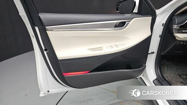 Hyundai The New Grandeur IG Hybrid id 4614295 из Кореи 16