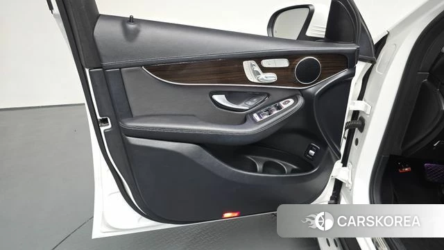 Mercedes-Benz GLC-Class X253 id 4722141 из Кореи 16