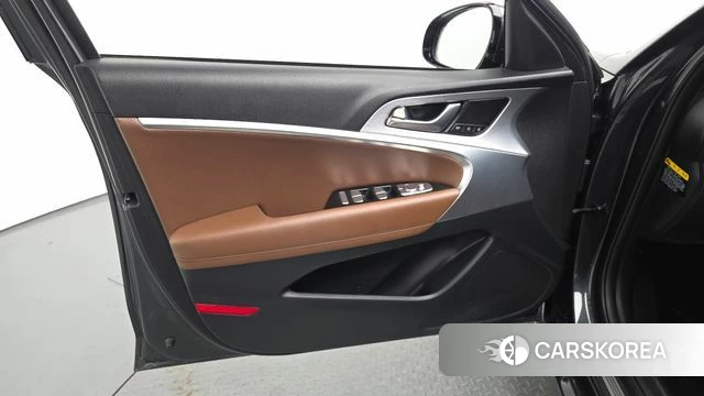 Genesis G70 id 4232716 из Кореи 16