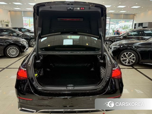 Mercedes-Benz E-class id 4271629 из Китая 16