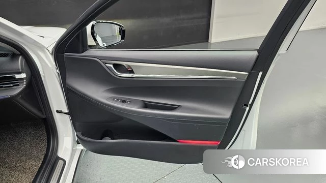 Hyundai The New Grandeur IG id 4309149 из Кореи 16