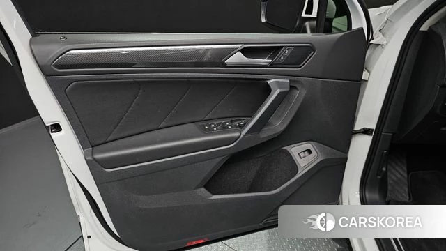 Volkswagen Tiguan second Generation id 4930484 из Кореи 16