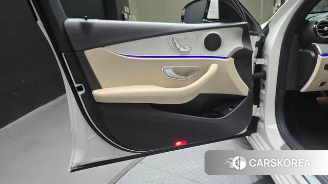 Mercedes-Benz E-Class W213 id 4836056 из Кореи 16